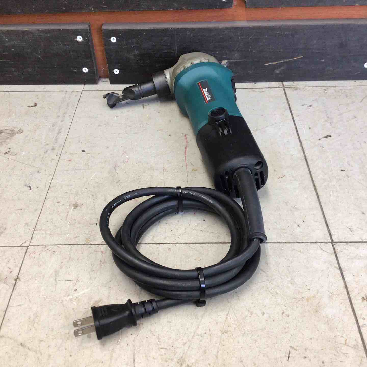 中古品】 マキタ/makita ニブラ JN1601 【鴻巣店】 – アクトツール