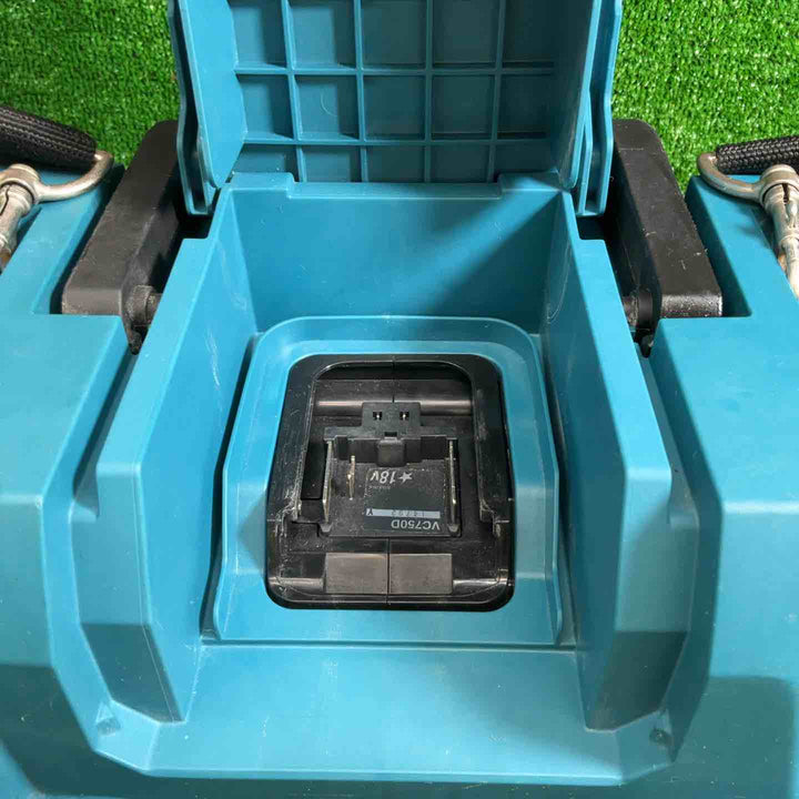 【中古品】 マキタ(makita) コードレス集じん機 乾湿両用 VC750DZ 【藤沢店】