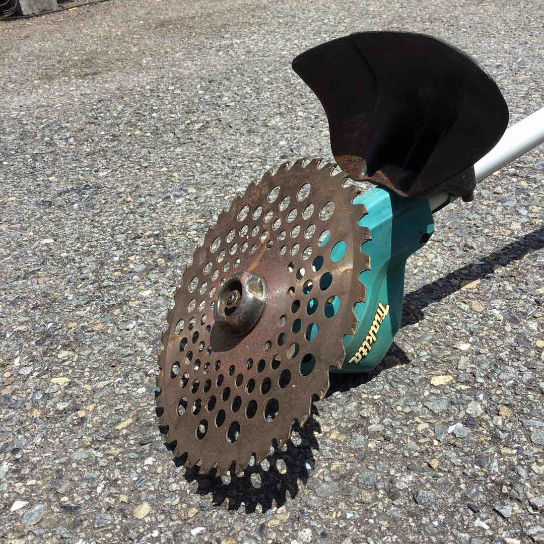 ◇マキタ(makita) コードレス草刈機 MUR186UDZ Uハンドル 分割棹 本体のみ【川崎店】