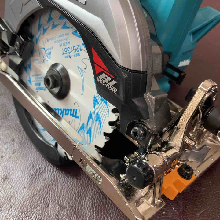 【未使用(店頭展示品)】★マキタ(makita) コードレスマルノコ HS005GRDX 40Vmax【東大和店】