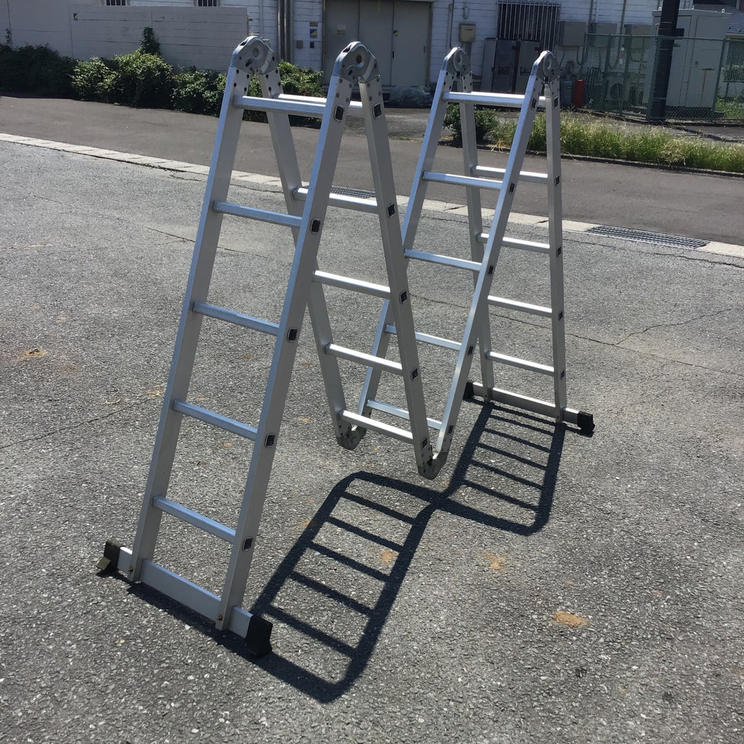 【現状品 / 店頭受取り限定】 6m折り畳み式ハシゴ メーカー/型式不明 【鴻巣店】