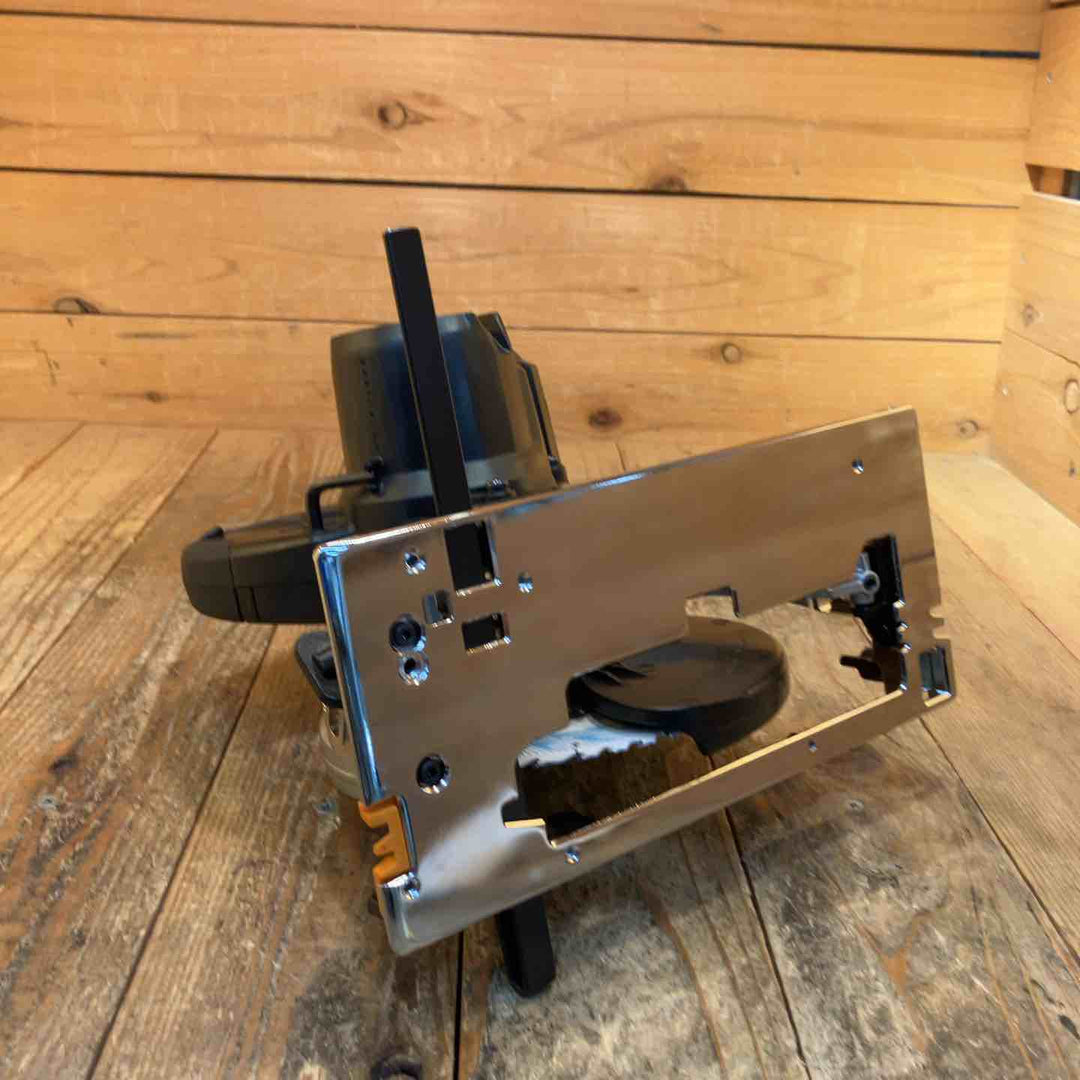 ★マキタ(makita) コードレス丸のこ HS631DZSB【所沢店】