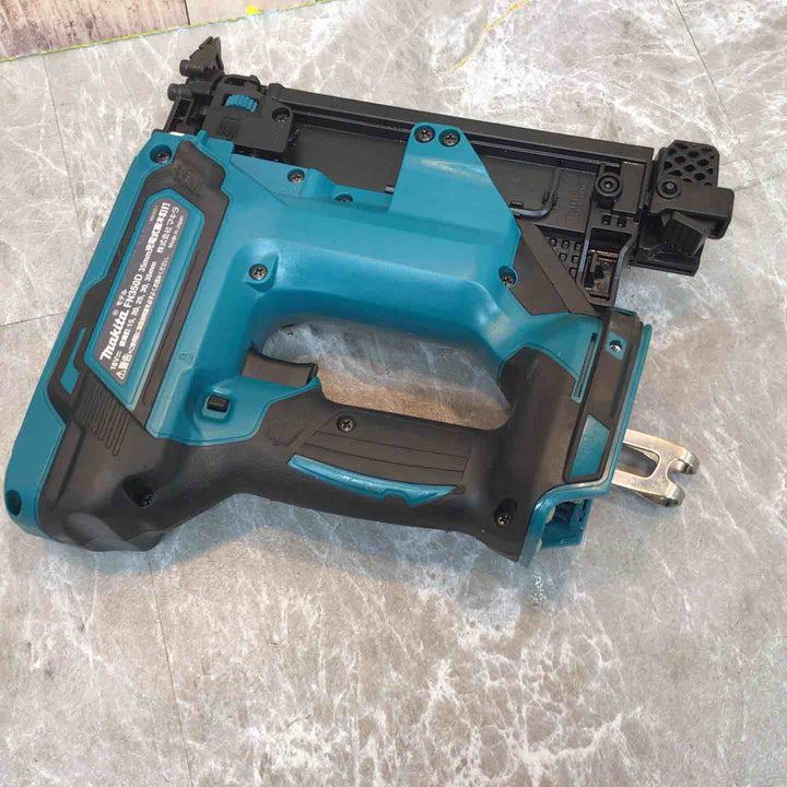 ★マキタ(makita) コードレスフィニッシュネイラ FN350DZK【八潮店】