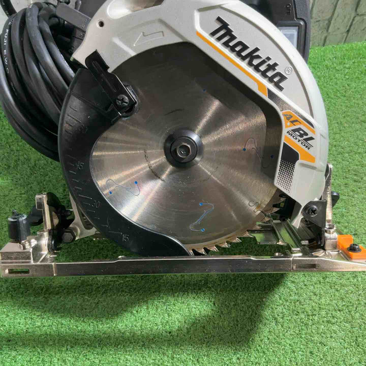 ★マキタ(makita) 電子マルノコ HS6303B【川口店】