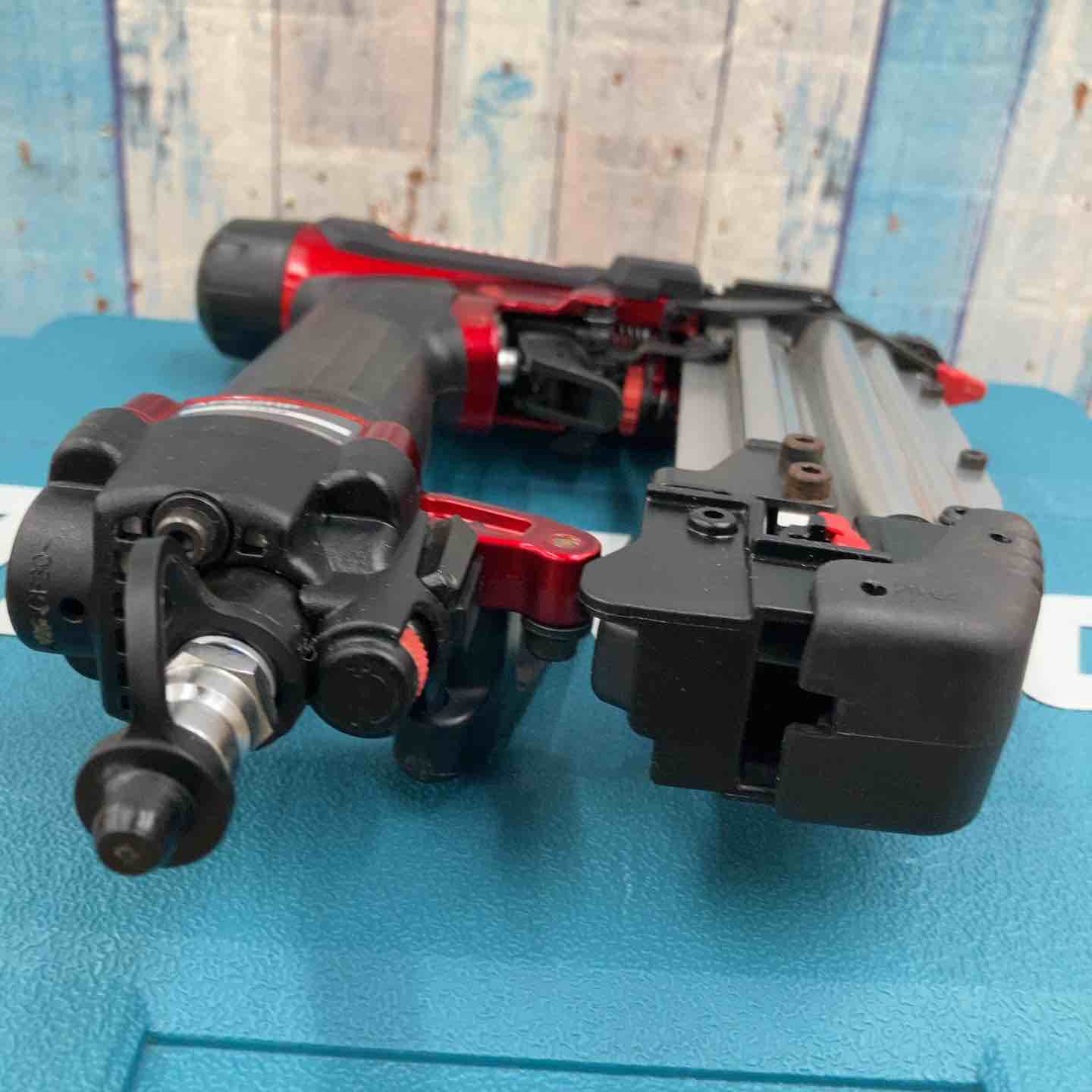 ☆マキタ(makita) 高圧ピンネイラ AF502HP【柏店】 – アクトツール