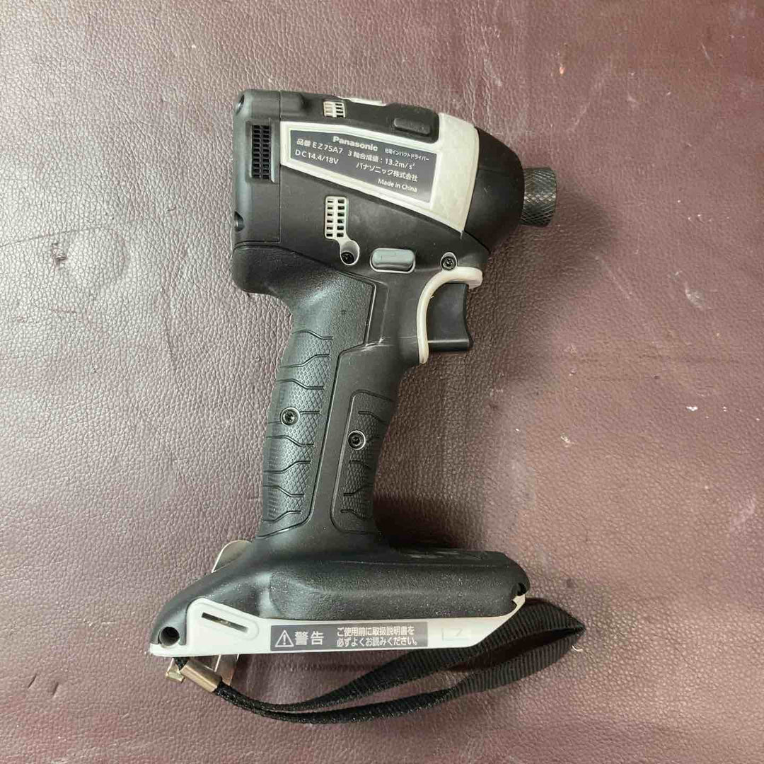 【中古品】 パナソニック(Panasonic) 充電インパクトドライバー 18V 3.0Ah グレー EZ75A7PN2G-H 【東大和店】