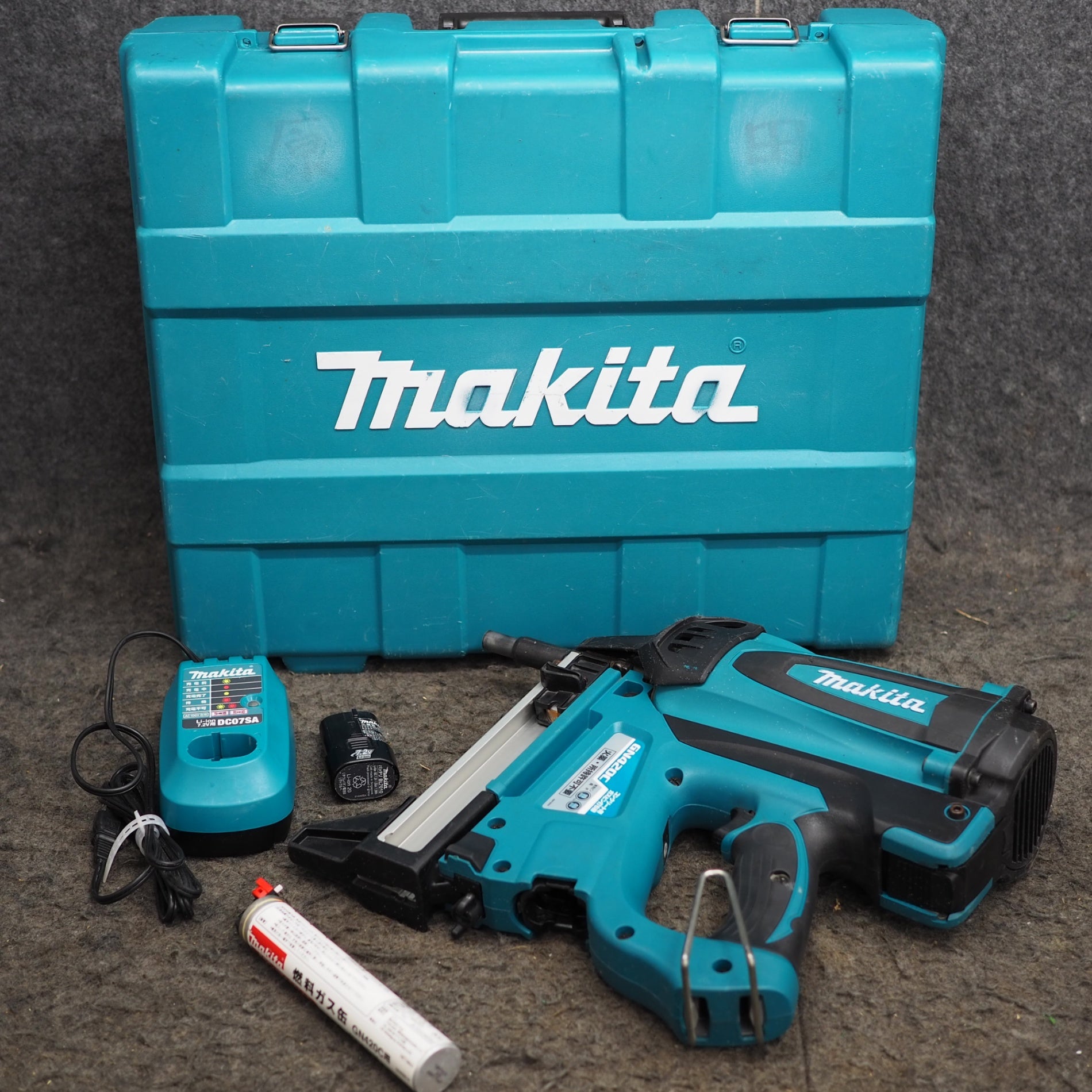 中古品】マキタ/makita コードレスコンクリート用ガスピン打ち機
