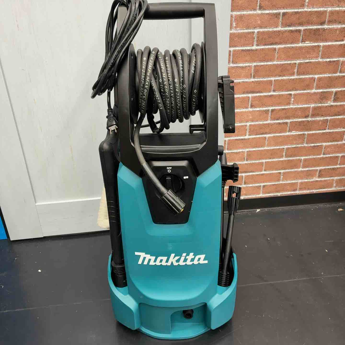 中古品】 マキタ (makita) 高圧洗浄機 MHW0820 【藤沢店】 – アクト 中古品】 マキタ (makita) 高圧洗浄機 MHW0820 【藤沢店】 – アクト