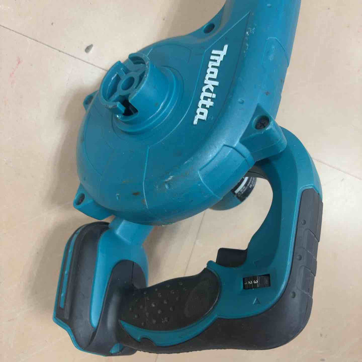 ☆マキタ(makita) コードレスブロワ UB142DZ【草加店】