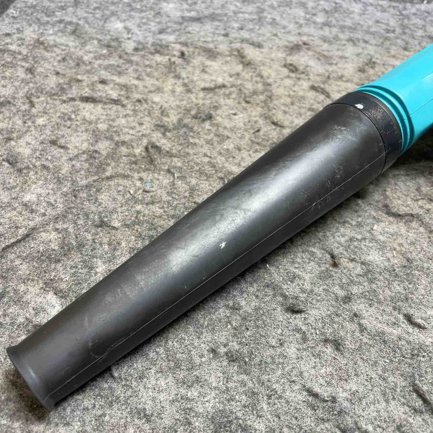 マキタ makita UB182D コードレスブロワ 18V【野田愛宕店】【店頭取引限定】【中古】管理番号：IT9QA0ZY0ONS マキタ makita UB182D コードレスブロワ 18V【野田愛宕店】【店頭取引