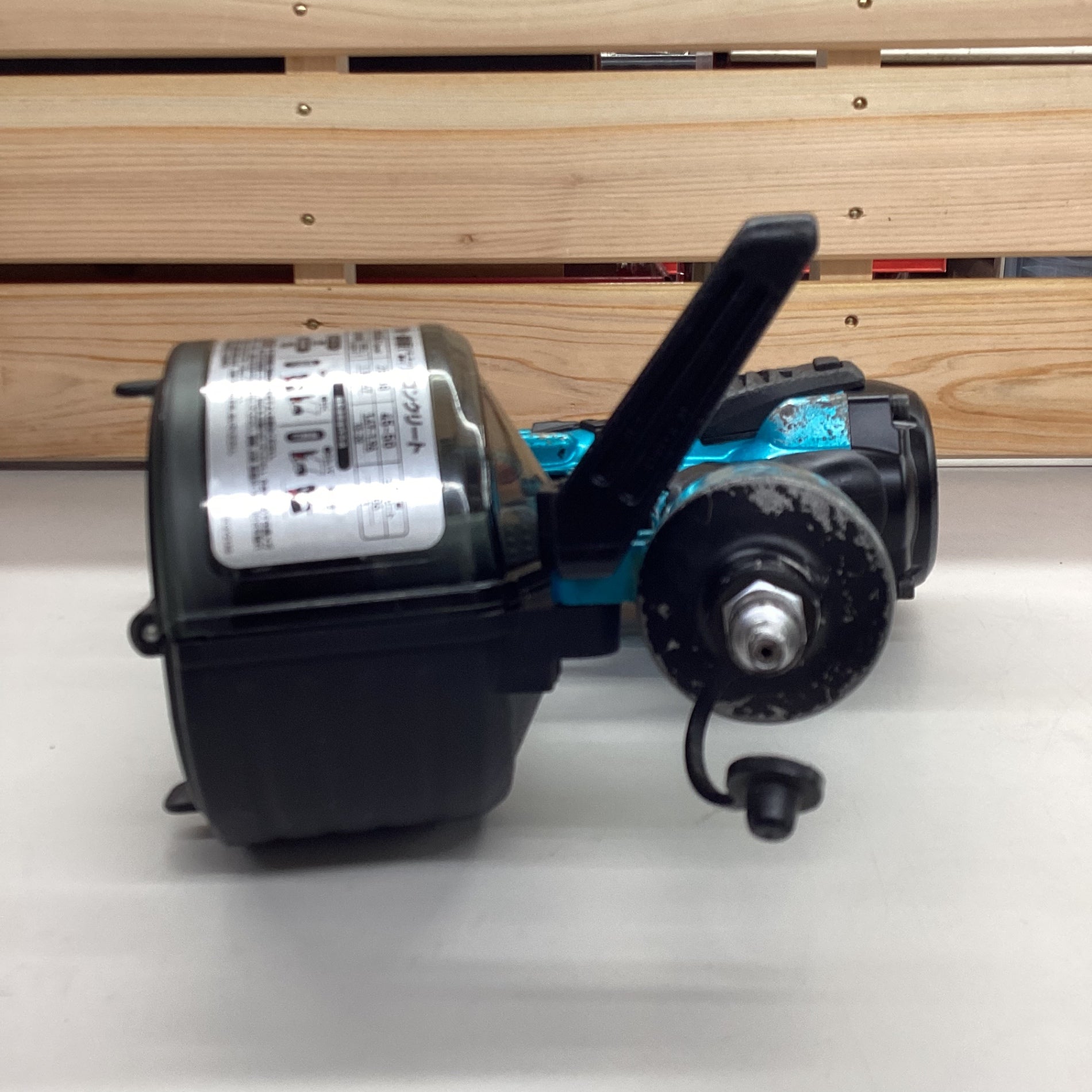 〇 マキタ(makita) 高圧エア釘打ち機 AN532HM 【東大和店 〇 マキタ(makita) 高圧エア釘打ち機 AN532HM 【東大和店