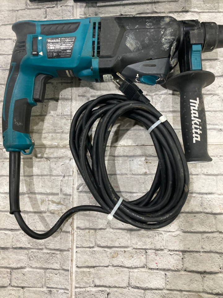 ★マキタ(makita) ハンマドリル HR2611F　穴あけ能力：コンクリートブロック26mm、鉄工13mm、木工32mm【川口店】