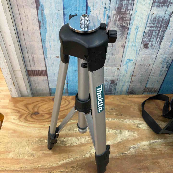 【中古品】★マキタ(makita)  レーザー墨出し器 SK20GD 10.8V(スライド) グリーン 大矩/ろく 屋内･屋外兼用【柏店】