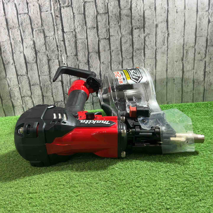 ★マキタ(makita) 高圧エア釘打ち機 AN732H 動作確認済【川口店】