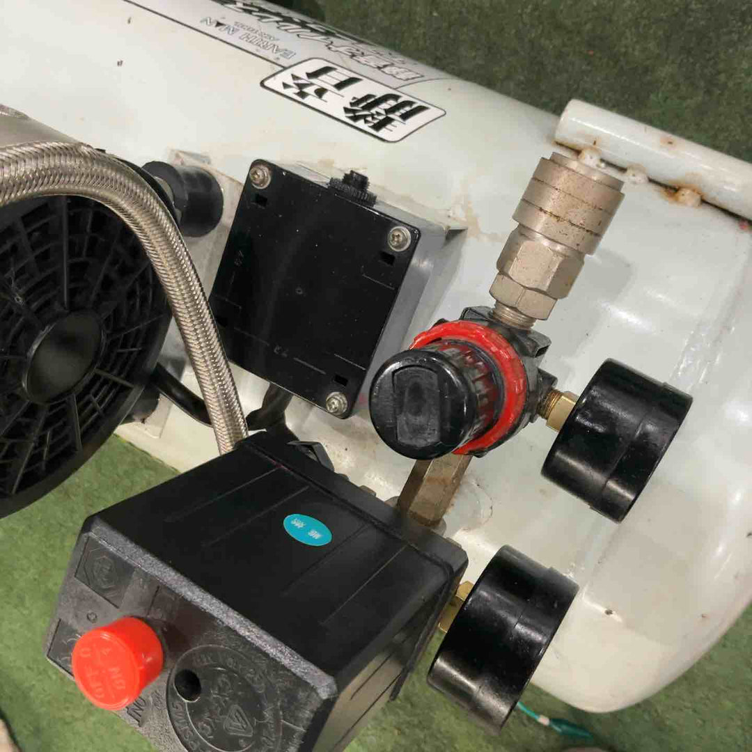 【店頭受取り限定】高儀 EARTH MAN エアーコンプレッサー 静音オイルレス 39L ACP-160SL 動作確認済【川口店】
