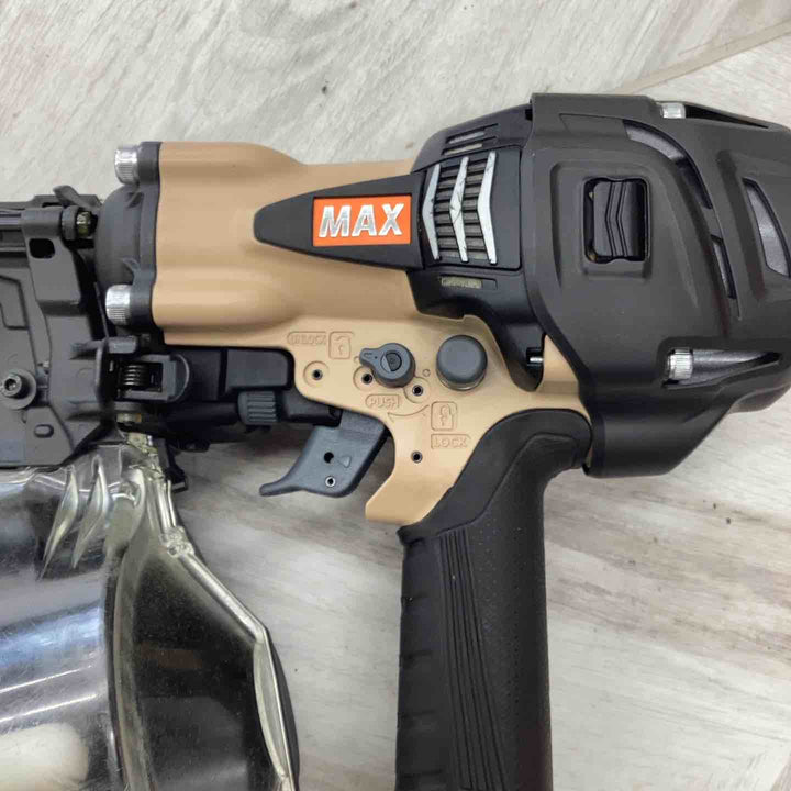 ★マックス(MAX) 高圧エア釘打ち機 HN-90N6(D)_サンドベージュ【越谷店】
