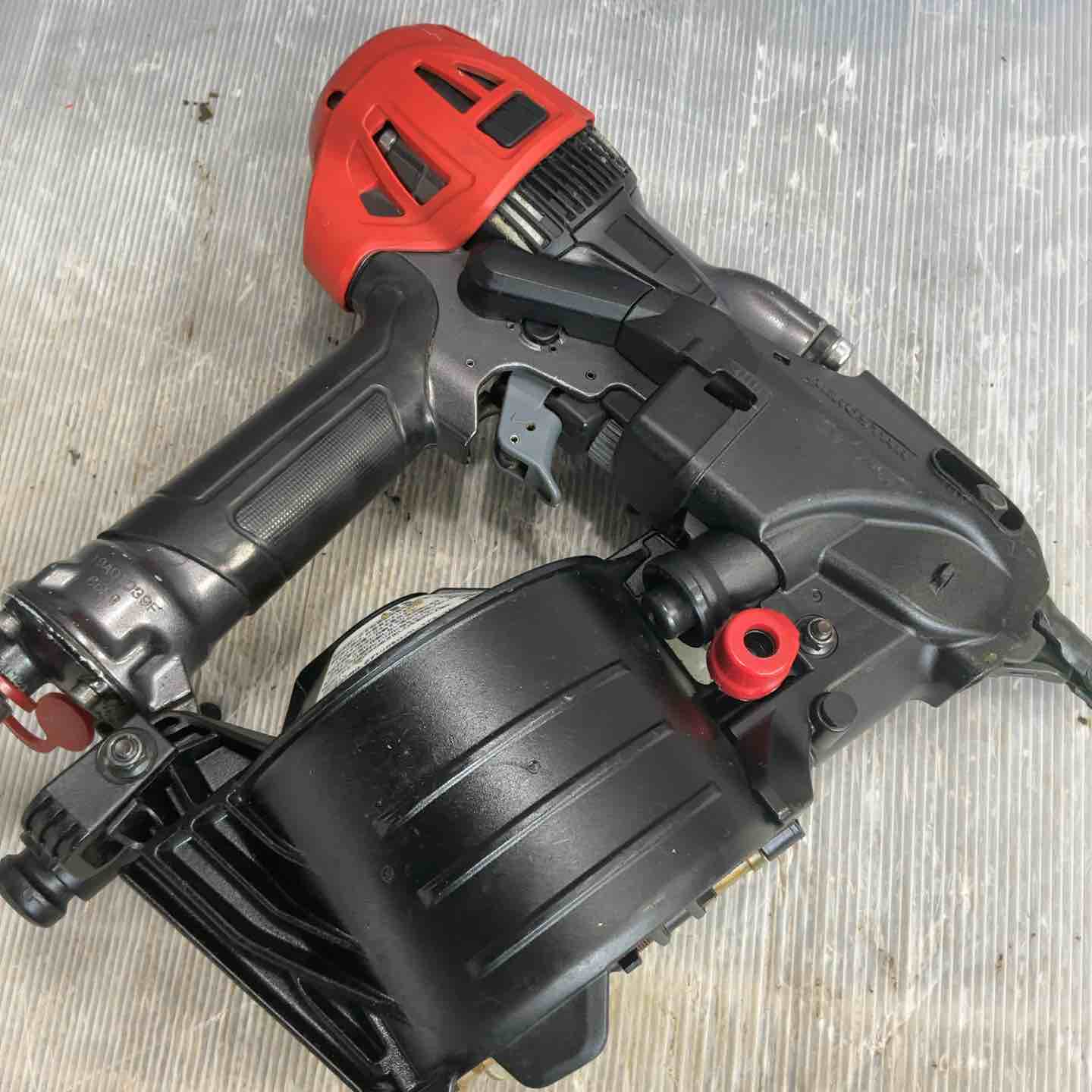 ☆マックス(MAX) 高圧エア釘打ち機 HN-65N3(D)-G【草加店