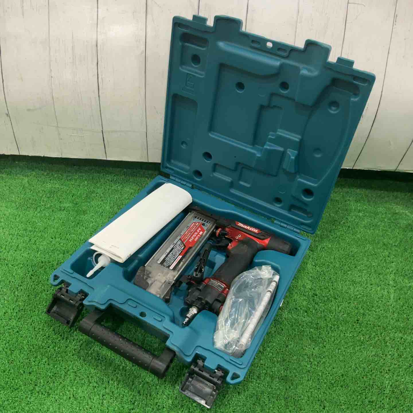 マキタ makita AF552H 高圧仕上釘打機 フィニッシュネイラ【野田愛宕店】【店頭取引限定】【中古】ITWYRHKVC3W0 マキタ AF552H 高圧仕上釘打 ウエダ金物【公式サイト】