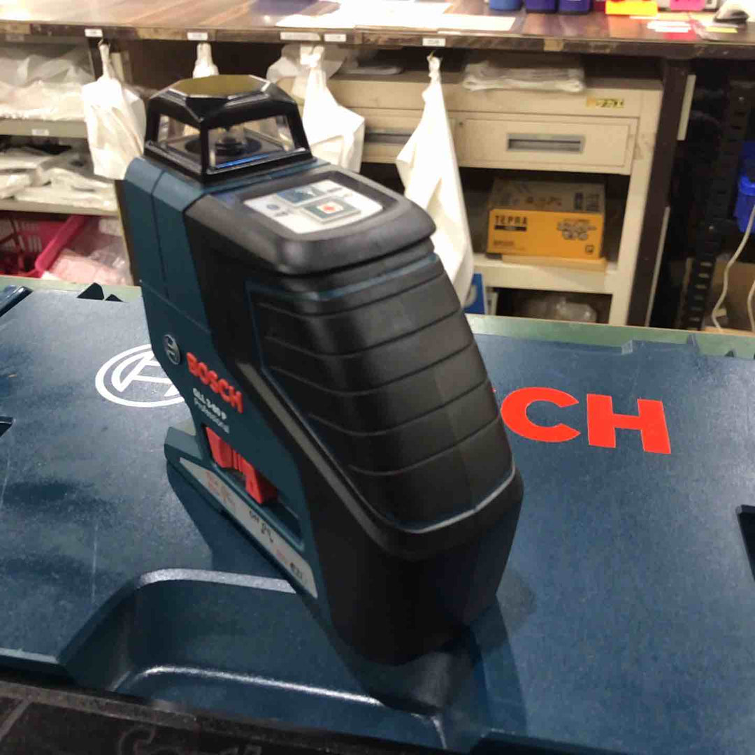 ◇ボッシュ(BOSCH) 水平/垂直ラインレーザー GLL3-80P【川口店】
