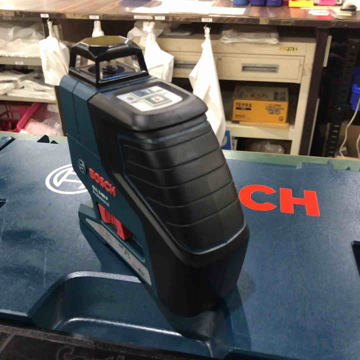 ◇ボッシュ(BOSCH) 水平/垂直ラインレーザー GLL3-80P【川口店】