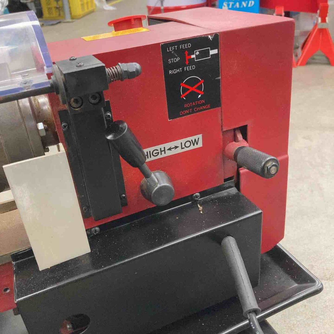 【店頭受取り限定】METAL WORKER 100V仕様小型旋盤 モデル：VARIABLE SPEED LATHE 【川崎店】