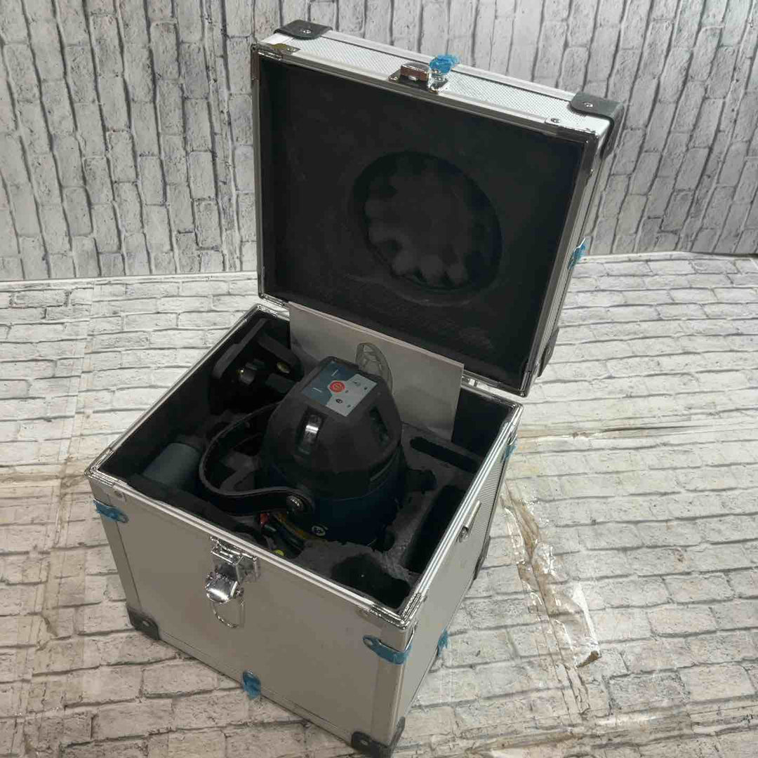 ◇ボッシュ(BOSCH) 電子整準レーザー墨出し器 GLL5-40E【川口店】
