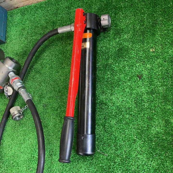 ◇泉精器(IZUMI) 分離型油圧式パンチャ SH-10-1(ポンプHP-180N付)【町田店】