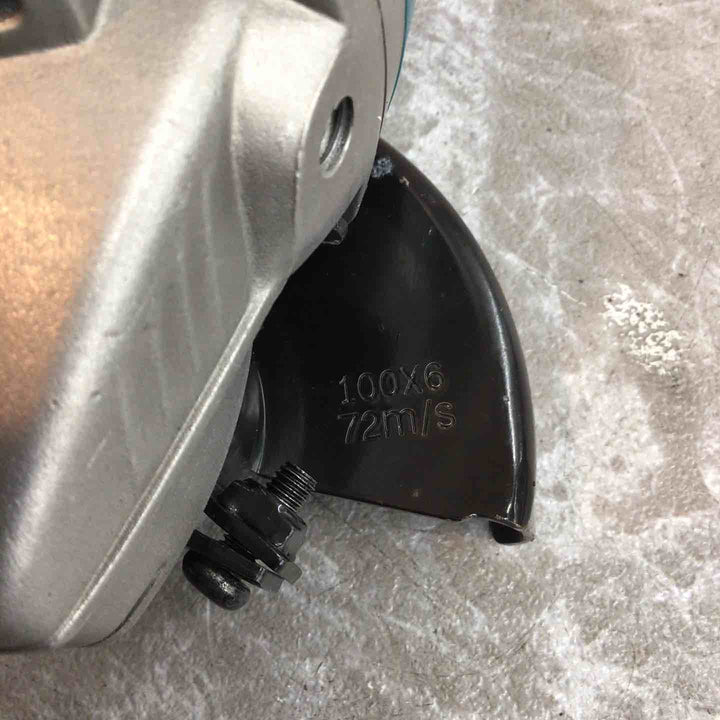 ☆マキタ(makita) 100mmコードレスディスクグラインダー GA400DZ【八潮店】