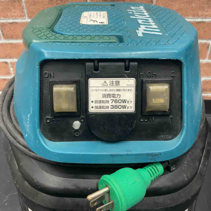 【中古品】マキタ(makita) 乾式 集じん機 482(P)【藤沢店】