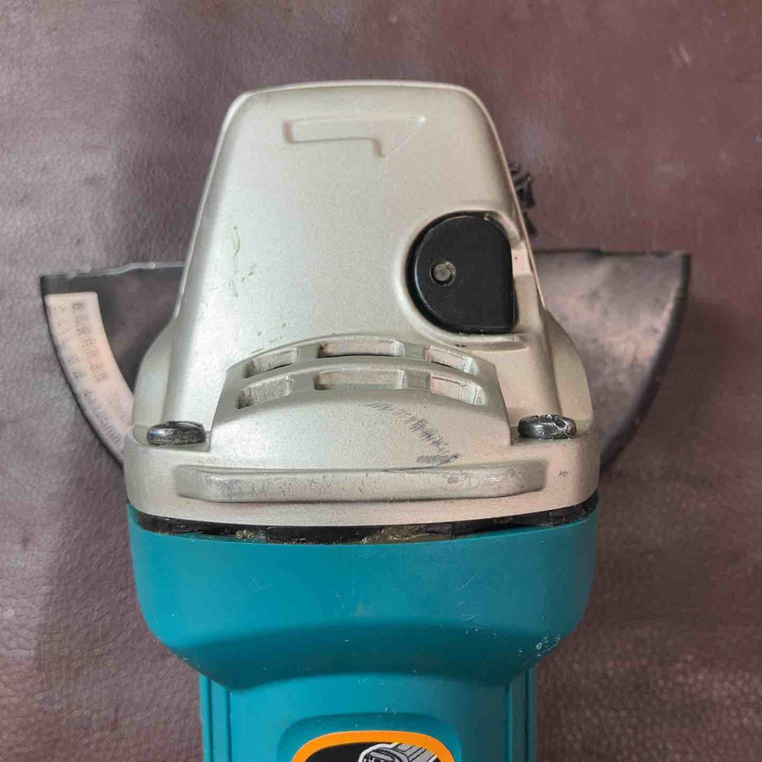 【中古品】 マキタ(makita) 125mm ディスクグラインダ 9535B 100ｖ 電動研磨機 【東大和店】