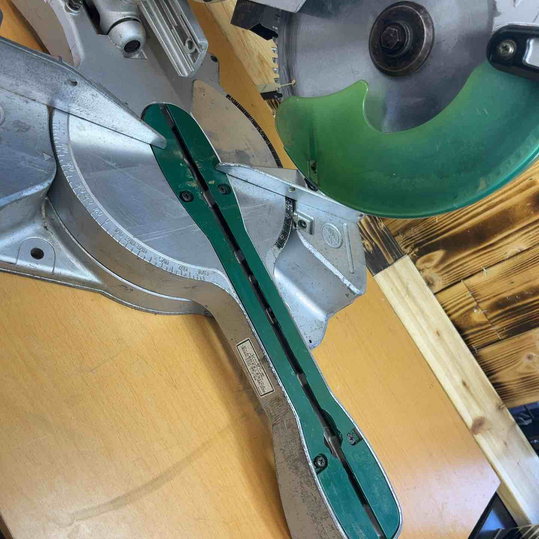 ☆ハイコーキ(HIKOKI ※旧:日立工機) 卓上スライド丸のこ C7RSH　モーター部から火花あり【越谷店】