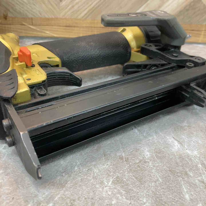 ★ハイコーキ(HIKOKI ※旧:日立工機) 高圧エアタッカ N2504HM【越谷店】