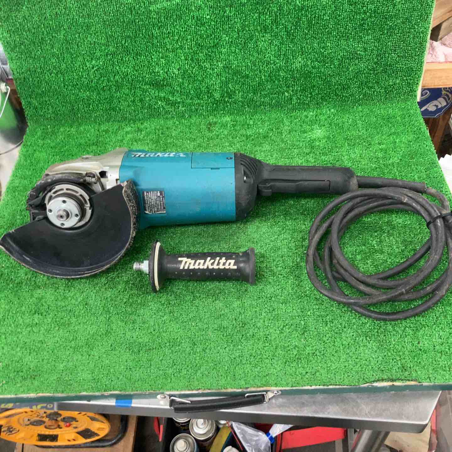 makita ディスクグラインダ180mmGA7061 マキタ（makita） 180mm ディスクグラインダ GA7061F : P-TOOLS.COM
