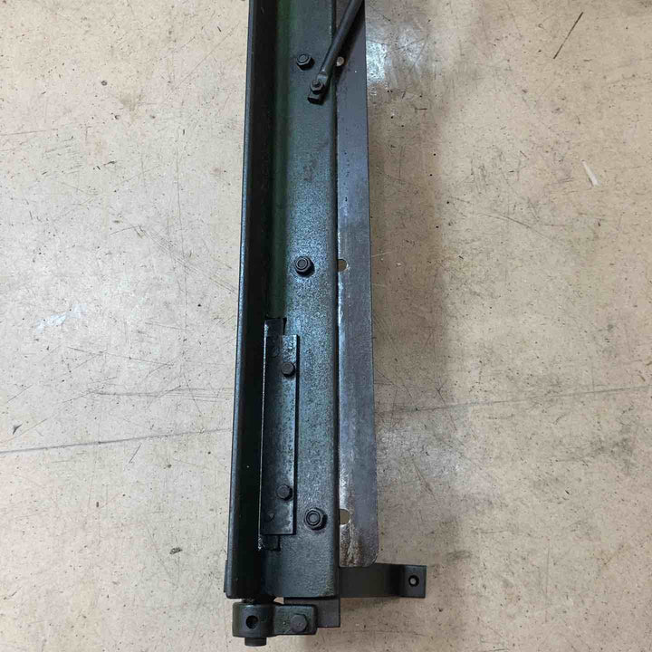 【中古品／店頭受取り限定】　メーカー・型式不明 アングルバッタ 1000㎜ 盛光？板金 折曲機 手動式 アングルバッタ ベンダー メタルベンダー ハゼ折り 折り曲げ機 【東大和店】