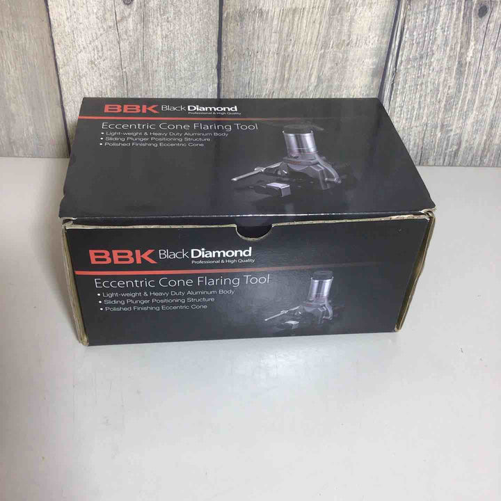 ◇BBK(文化貿易工業) 超軽量フレアツール(シリンダー付) 700-DPC【戸田店】