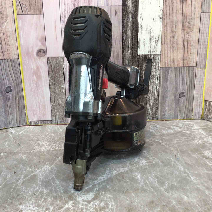 【中古品】HITACHI ロール釘打ち機 NV65HR(SGK)銀鏡【八潮店】