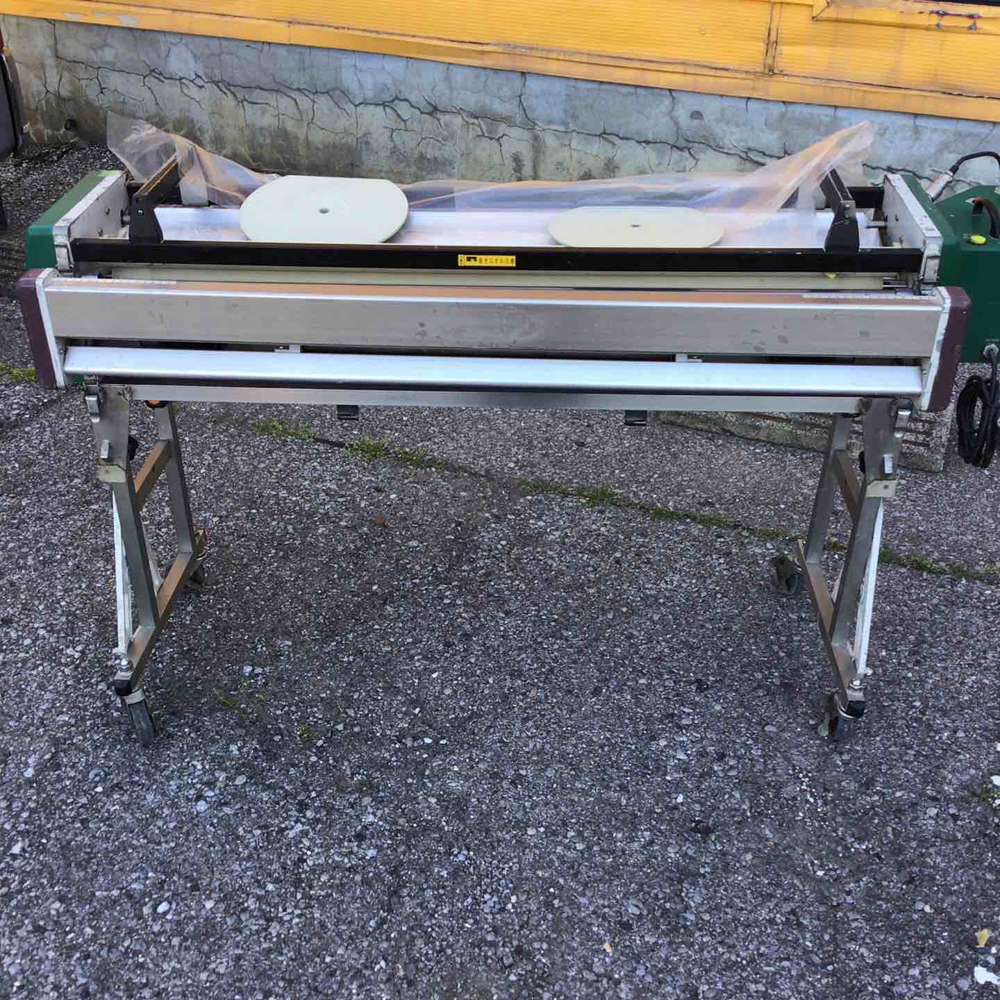 店頭受取り限定】◇極東産機 自動壁紙糊付機 HB-V Hiβ-V (HIB-V)【草加