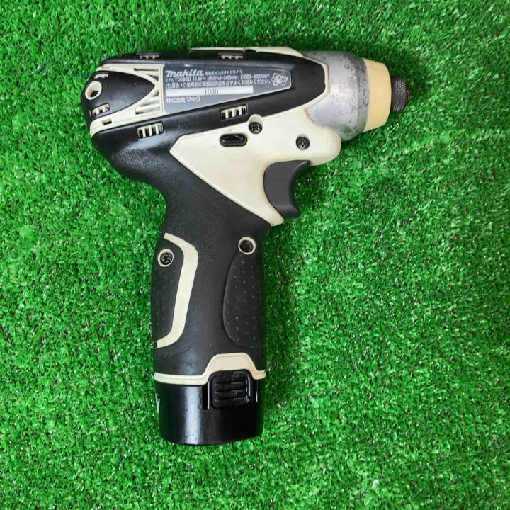 ☆マキタ(makita) コードレスインパクトドライバ TD090DWXW ライト付き【岩槻店】