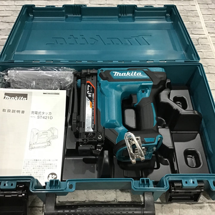 ★マキタ(makita) コードレスタッカー ST421DZK【川口店】