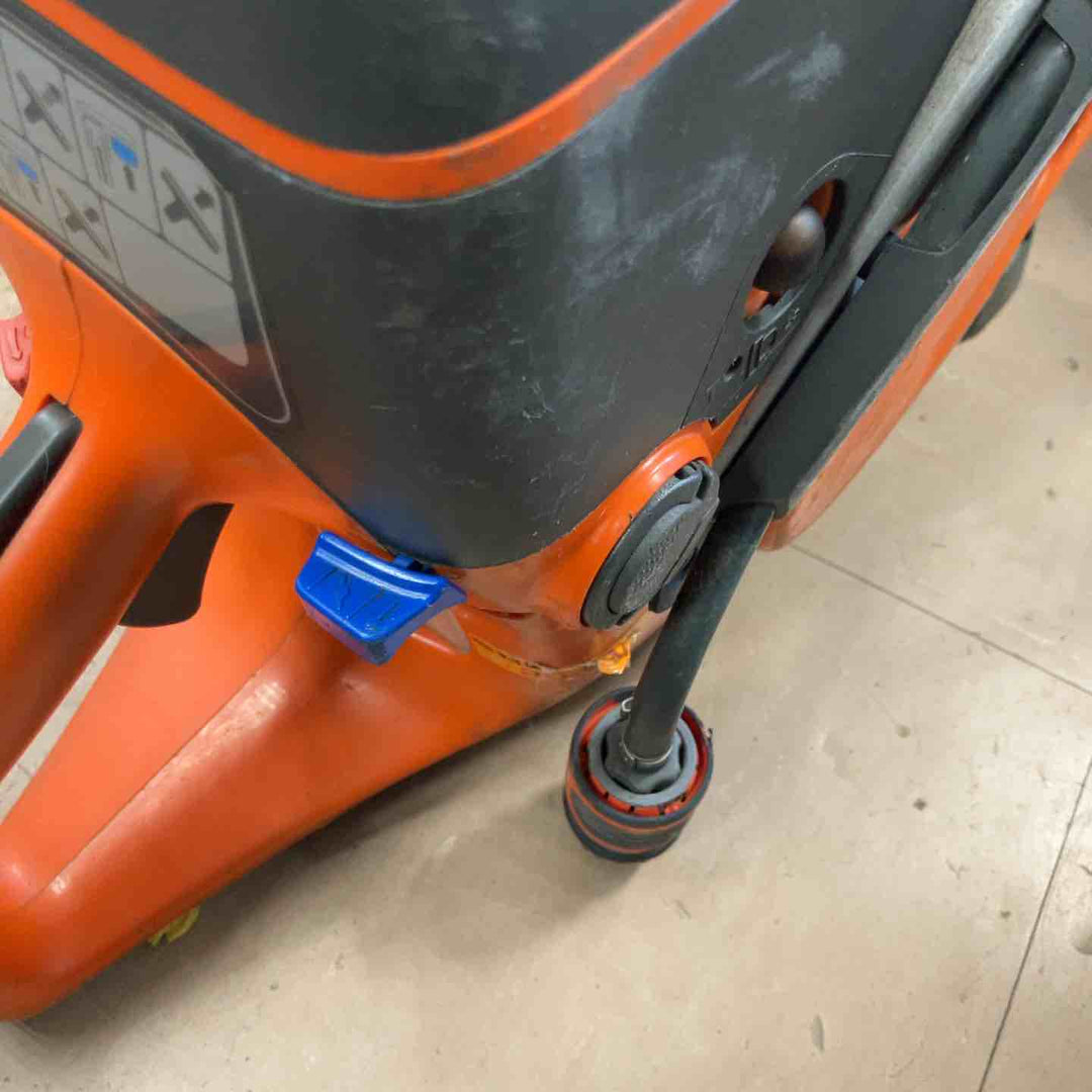 【店頭受取り限定】◇ハスクバーナ(Husqvarna) エンジンカッター K770【草加店】