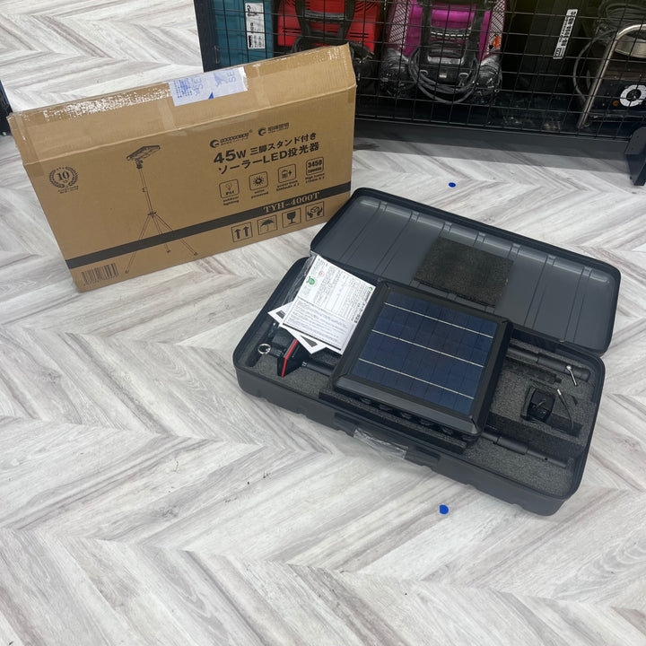 GOODGOODS ソーラーLED投光器 TYH-4000T　【越谷店】