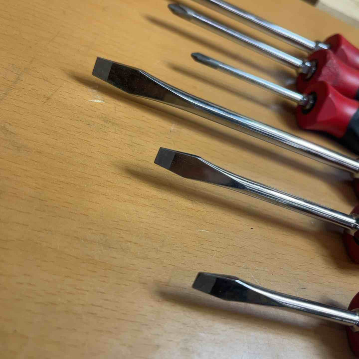 Snap-on スナップオン プラス マイナス ドライバー 6本セット まとめSGDP63IRB/SGDP42IRB/SGDP31IRB/SGD6B/SGD4B/SGD2B 【越谷店】