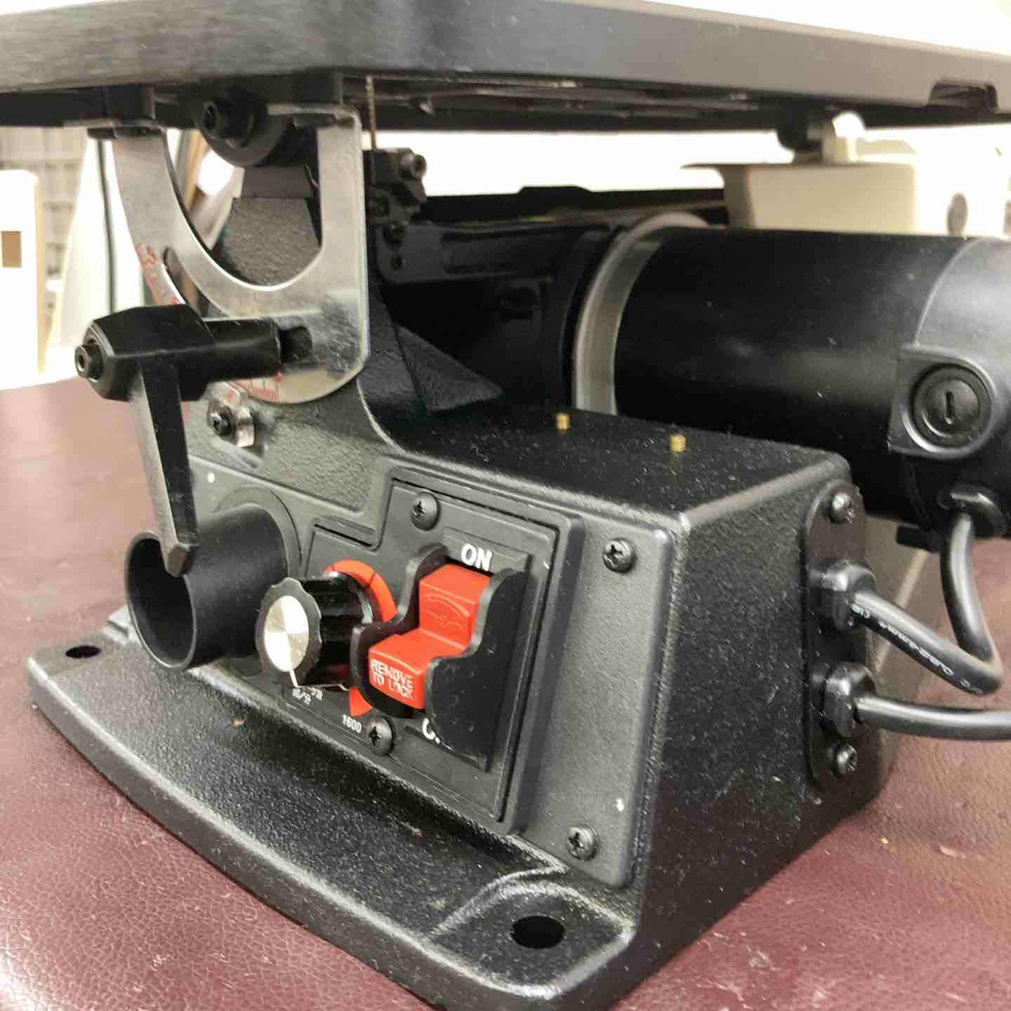 マキタ makita MST401 卓上糸のこ盤 400mm 【ハンズクラフト宜野湾店 