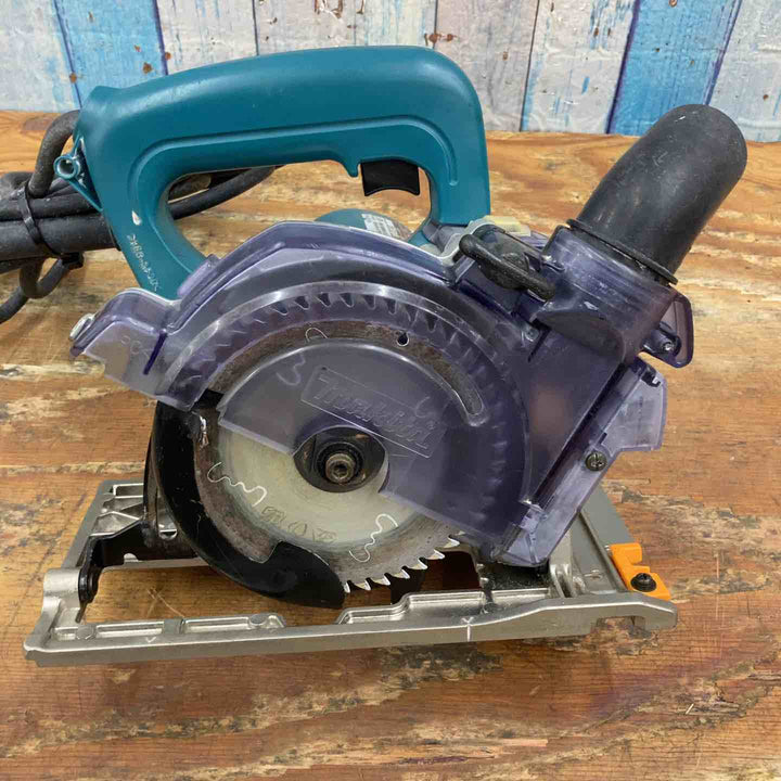 ☆マキタ(makita) 125mm防じん丸のこ 5055FKB【柏店】