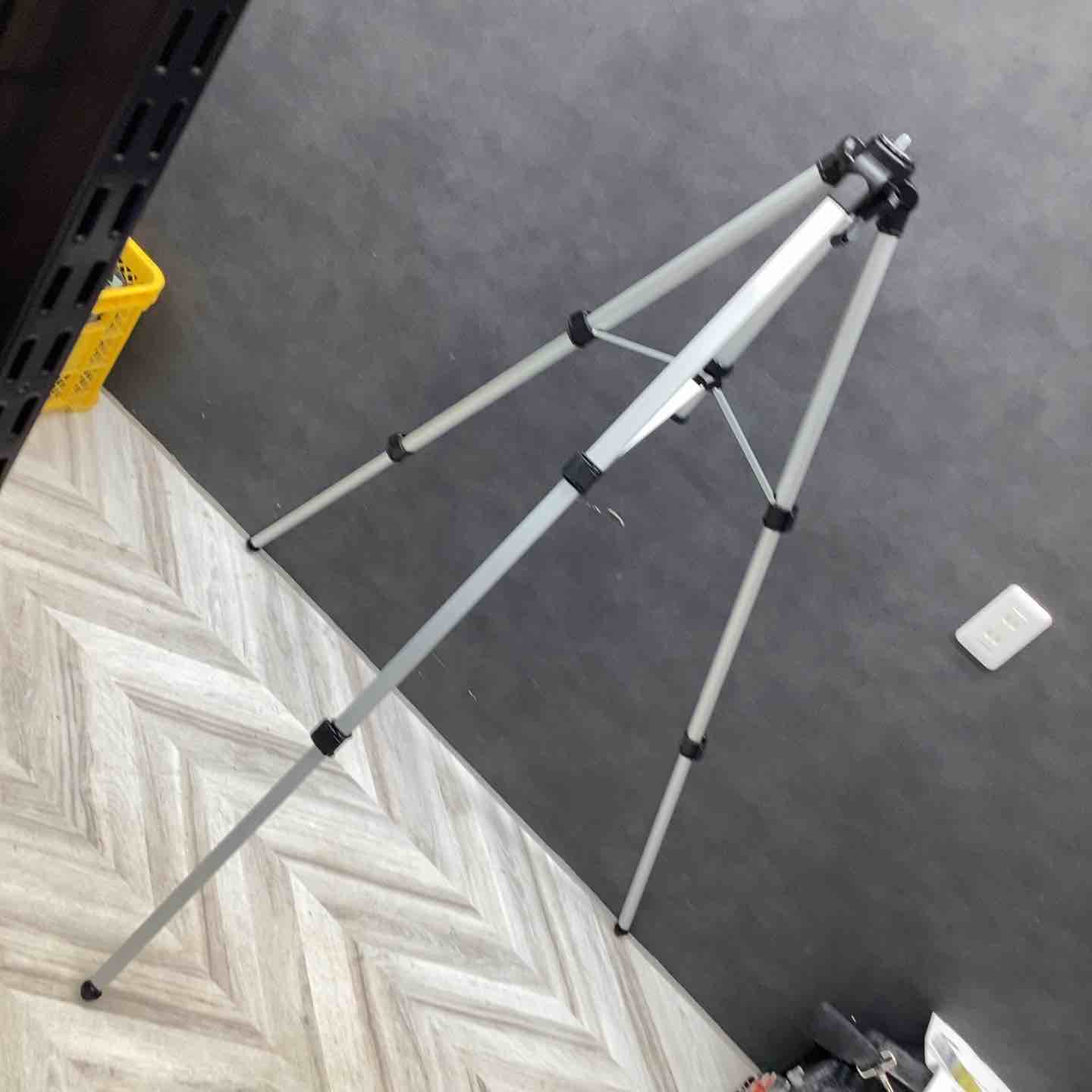 ◇タジマ(Tajima) レーザー墨出し器 エレベーター三脚 レーザー三脚