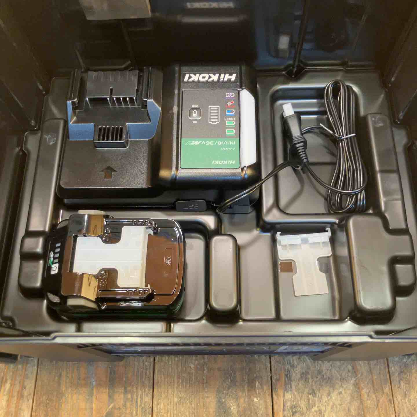 ◇HiKOKI(ハイコーキ) 36V 充電式 ロータリハンマドリル DH3628DA(2XPBZ)【所沢店】 ◇HiKOKI(ハイコーキ) 36V 充電式 ロータリハンマドリル DH3628DA