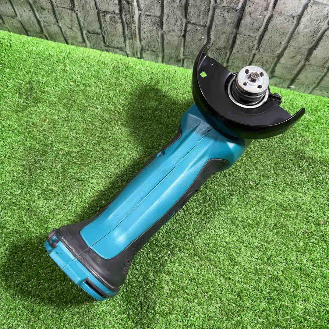 ◇マキタ(makita) 18V コードレスディスクグラインダ GA402DRF 動作確認済み【川口店】