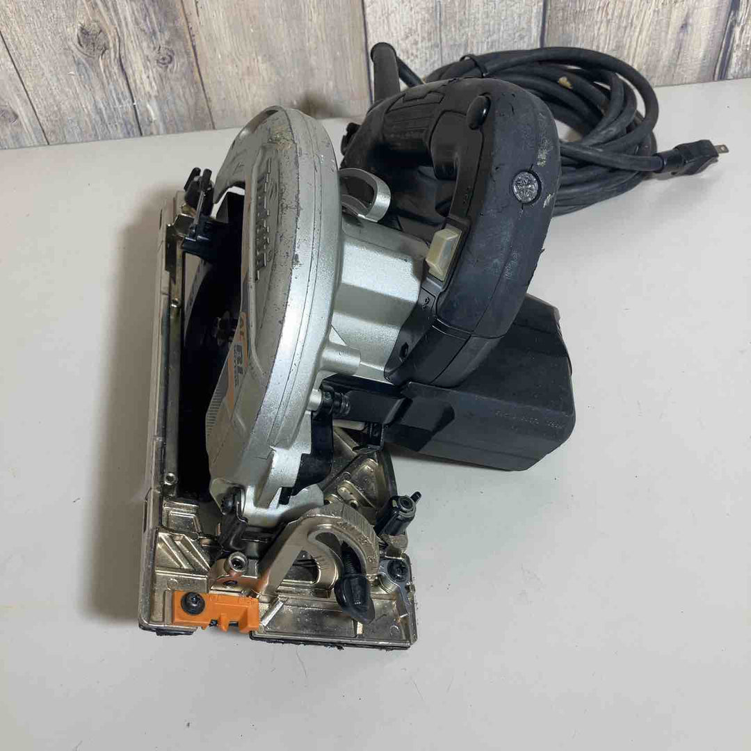 ★マキタ(makita) 電子マルノコ HS6303B【戸田店】