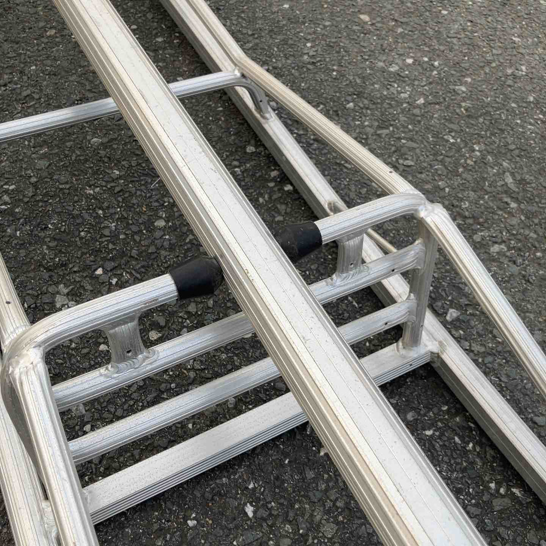 【店頭受取り限定】◇長谷川工業(Hasegawa)  アルミ上枠付三脚脚立 グリーンステップ GSU1.0-300【鴻巣店】