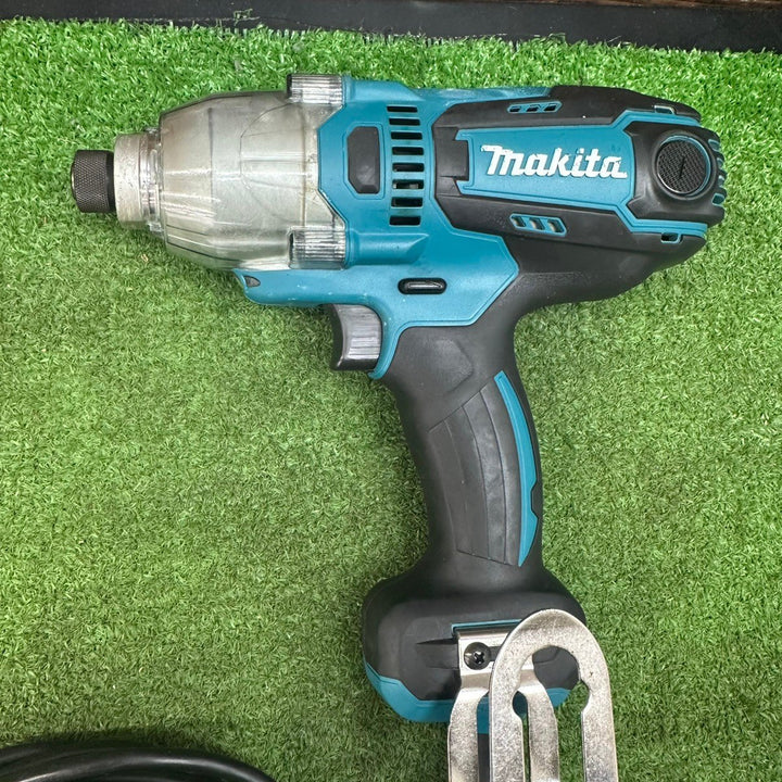 ☆マキタ(makita) インパクトドライバ TD0220【川越店】